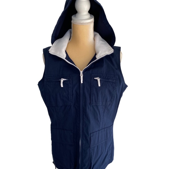 LAUREN ACTIVE Women’s Navy Multi Pocket Vest with Removable Snap Hood. Size: M - Picture 1 of 10